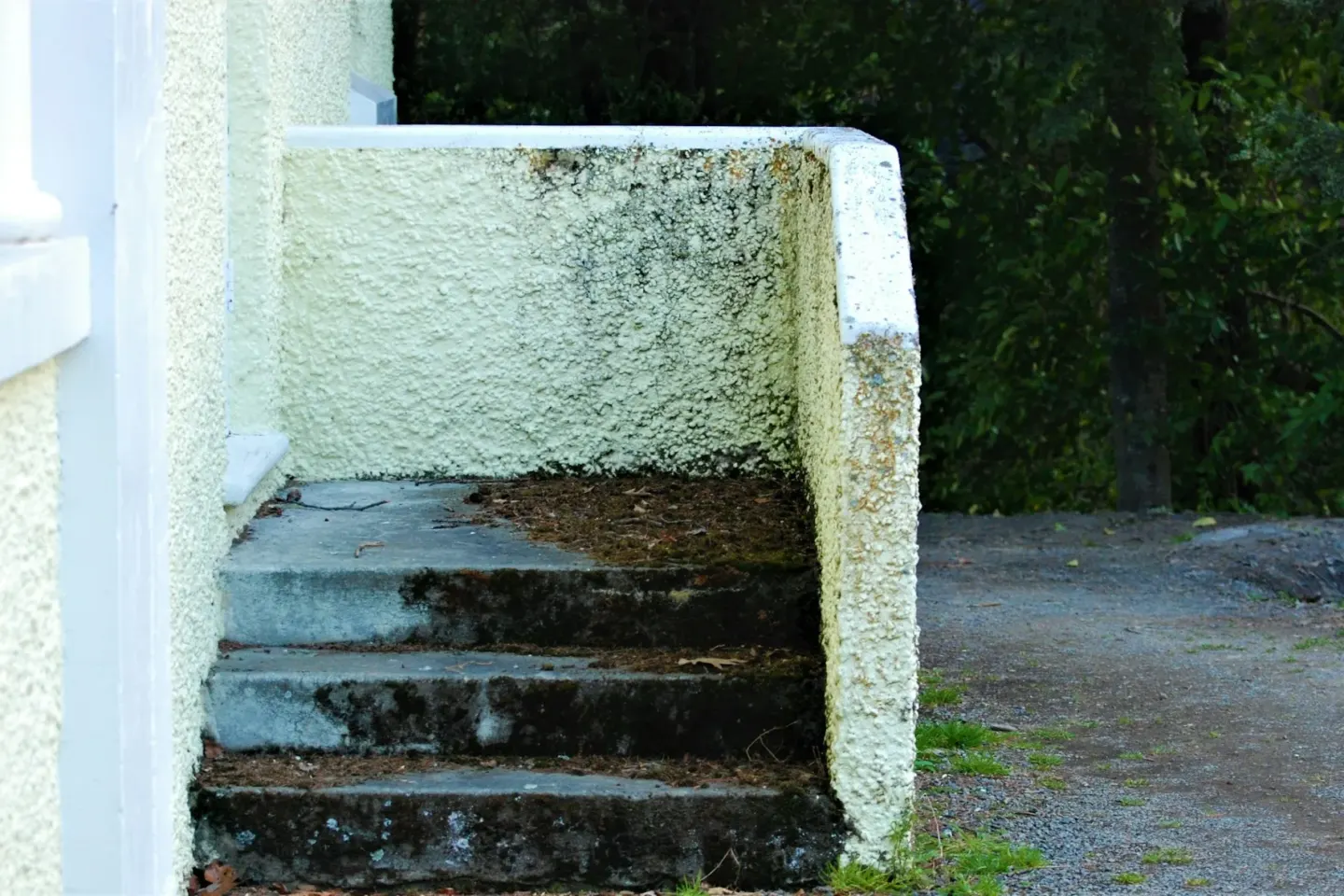 Betonowe schody zewnętrzne